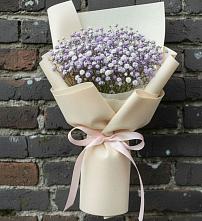 Букет цветов из:  Гипсофила в Средней Елюзани