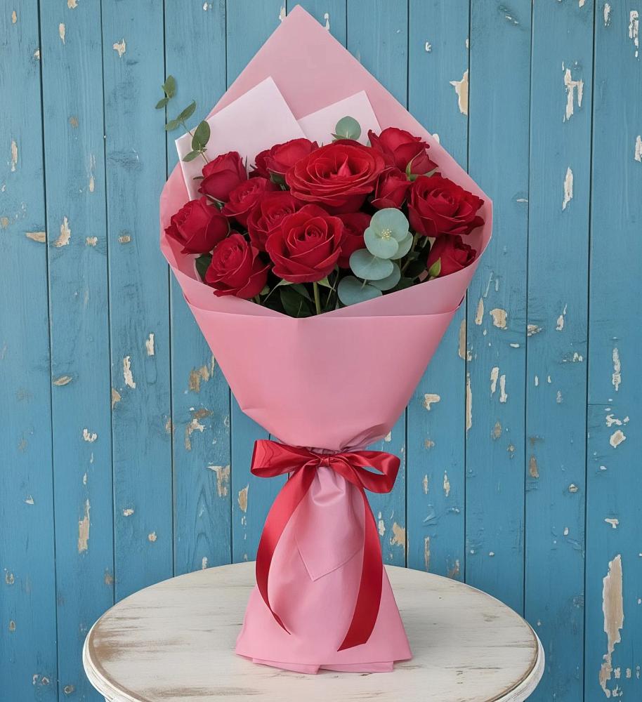 Букет цветов из: Розы в Средней Елюзани