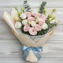 Букет цветов из:  Лизиантусы #REPLACE_PRED# Средней Елюзани