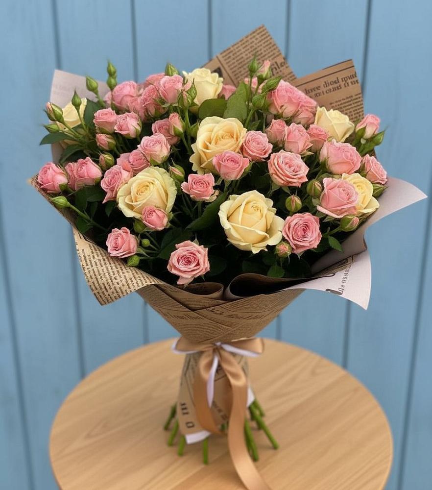 Букет цветов из: Розы в Средней Елюзани