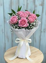 Букет цветов из:  Розы в Средней Елюзани