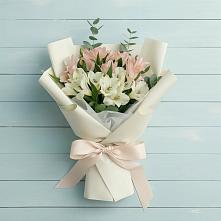 Букет цветов из:  Альстромерии в Средней Елюзани