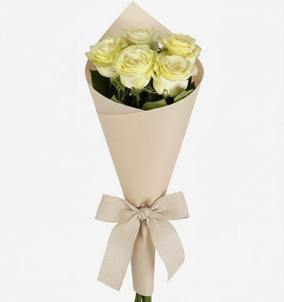 Букет цветов из: Розы в Средней Елюзани