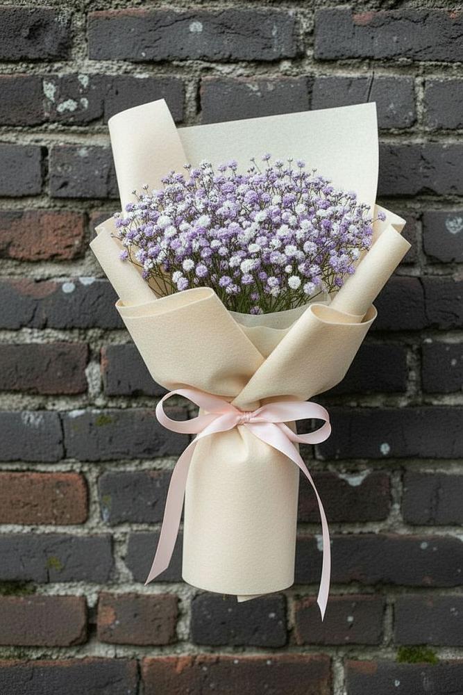 Букет цветов из: Гипсофила в Средней Елюзани