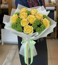 Букет цветов из:  Хризантемы и Розы в Средней Елюзани