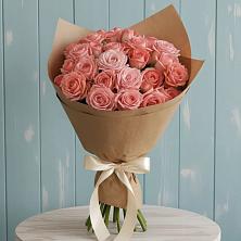 Букет цветов из:  Розы в Средней Елюзани