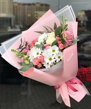 Букет цветов из:  Розы, Лизиантусы и Хризантемы в Средней Елюзани