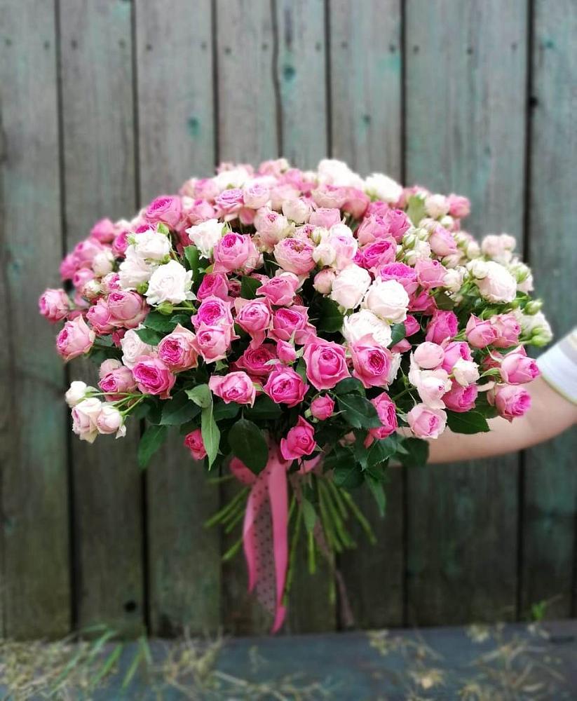 Букет Розовые кустовые розы Натали и Лав Лидия в Средней Елюзани
