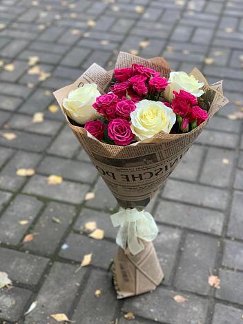 Букет цветов из: Розы в Средней Елюзани