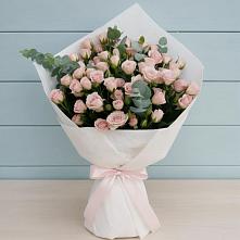 Букет цветов из:  Розы #REPLACE_PRED# Средней Елюзани