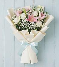 Букет цветов из:  Лилии в Средней Елюзани