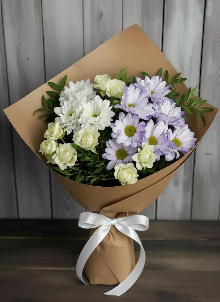 Букет цветов из: Хризантемы и Розы в Средней Елюзани